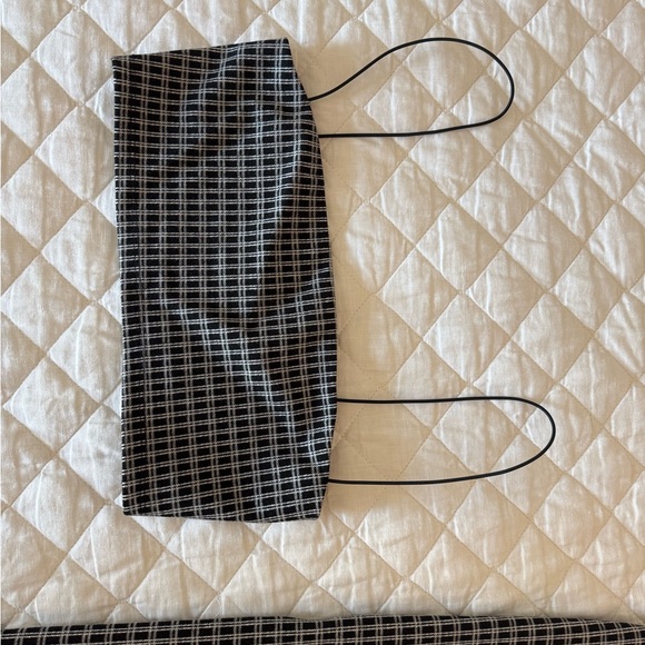 Reformation Black/white Midi Skirt - Sleek High-Waist Pencil Skirt - Picture 4 of 4